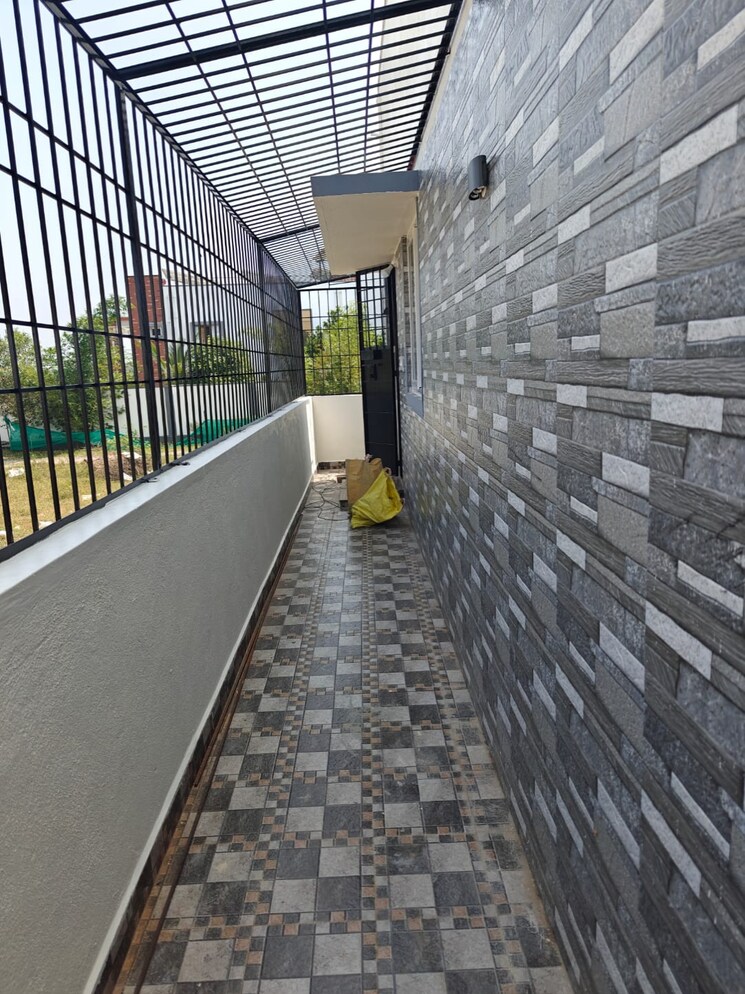 Balcony, bathlapalli 2 Bedroom 800 Sq.Ft. Independent House In Bathlapalli Hosur 8683557