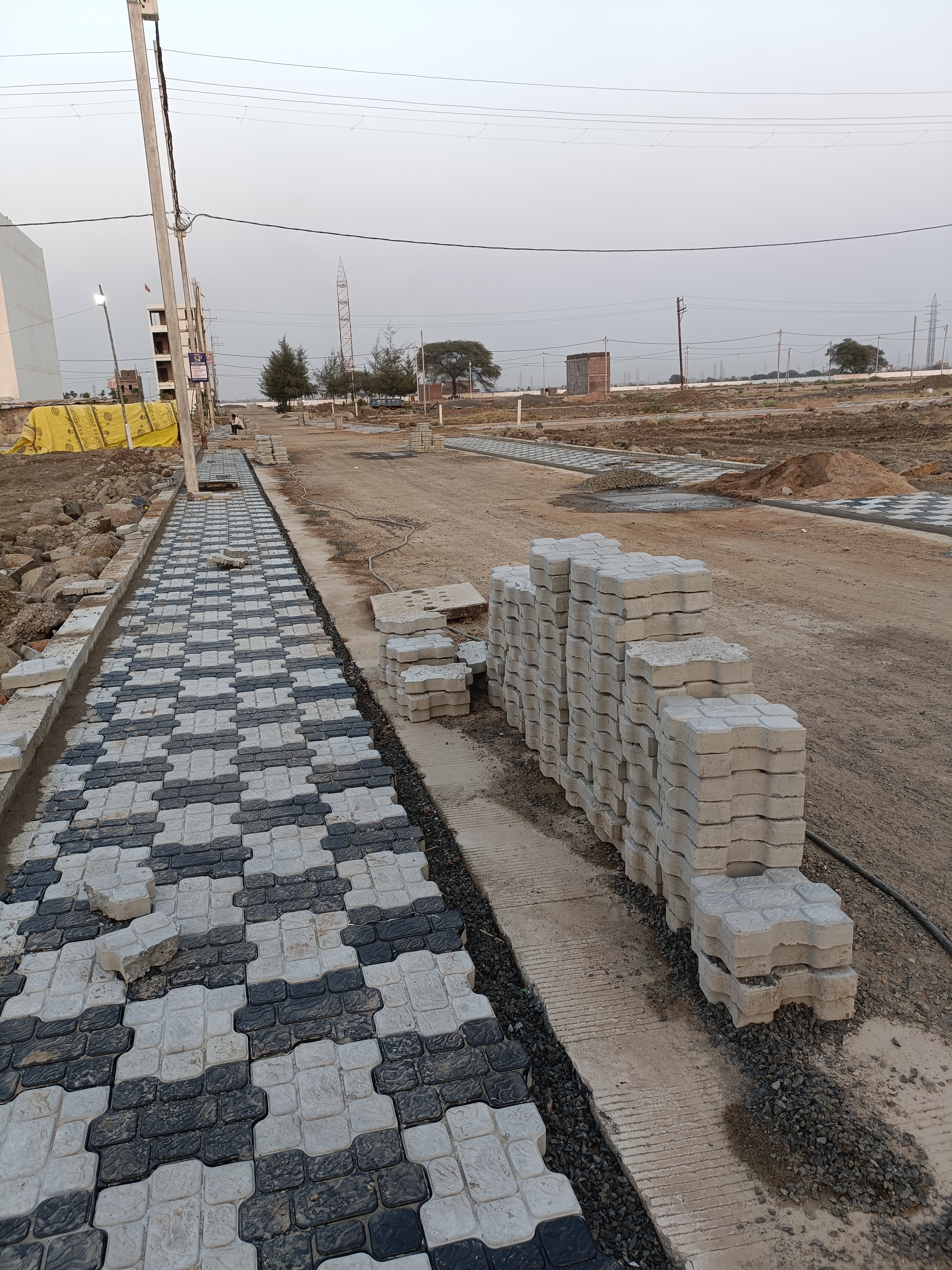 Plot For Sale in Millennium City 