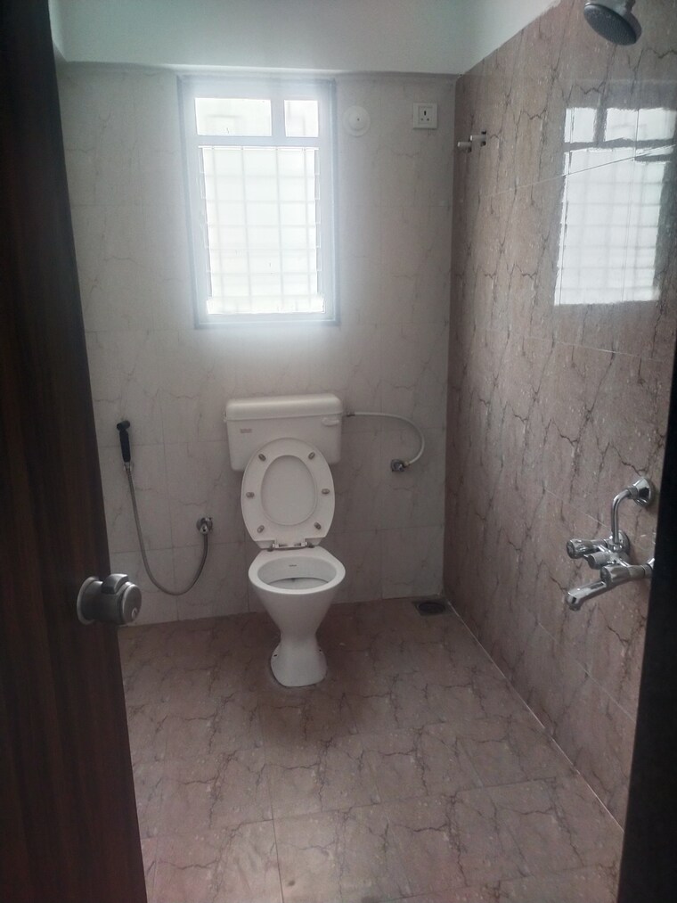 Bathroom, aswani-green-valley 2 Bedroom 800 Sq.Ft. Apartment In Wakad Pune 8683627