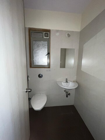 Bathroom in 1.5 BHK Apartment at Lodha Casa Bella Gold, Dombivli East – for Rent