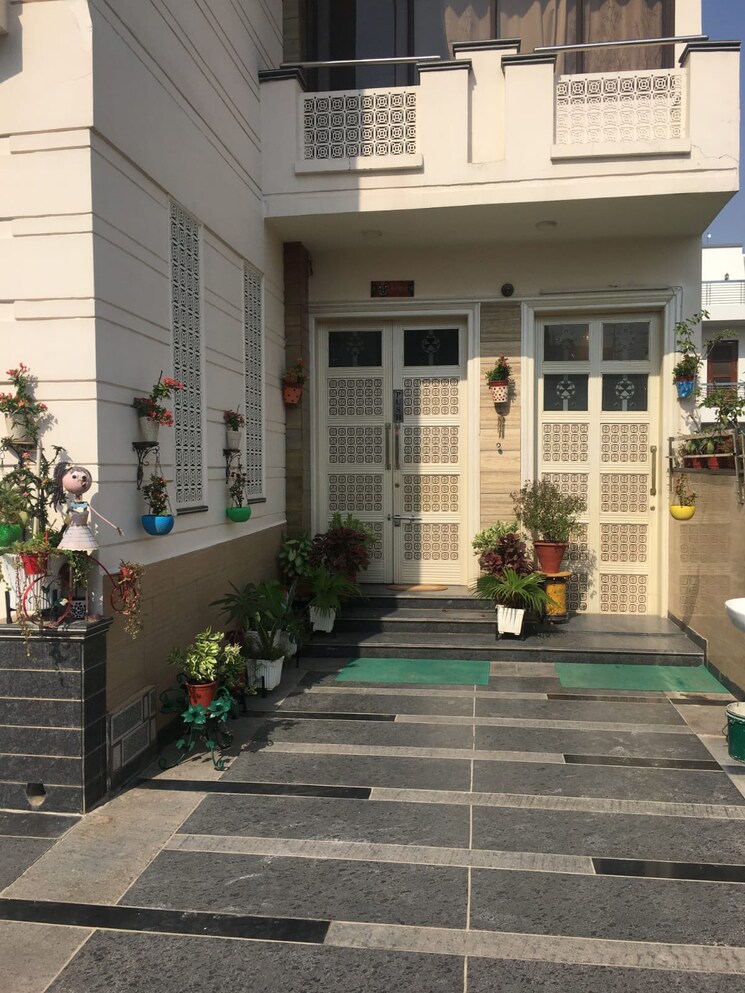 Exterior View, aerocity 6 Bedroom 4500 Sq.Ft. Independent House In Aerocity Mohali 8683684