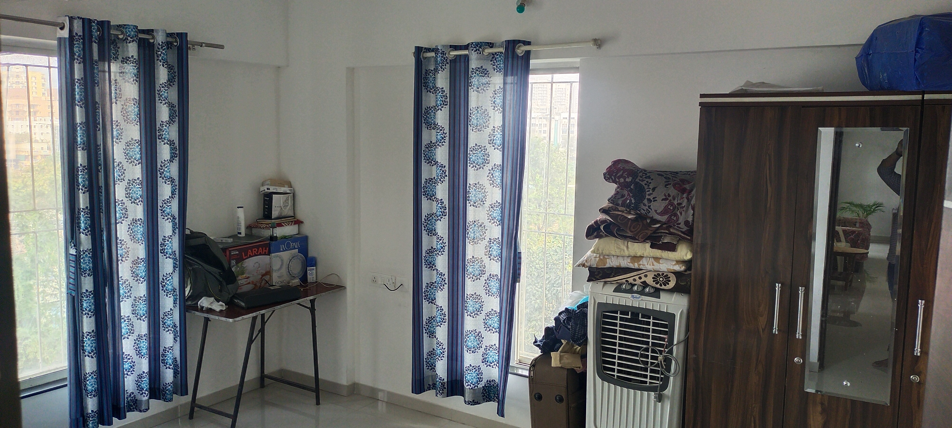 1 BHK Apartment For Sale in Vardhaman Heights