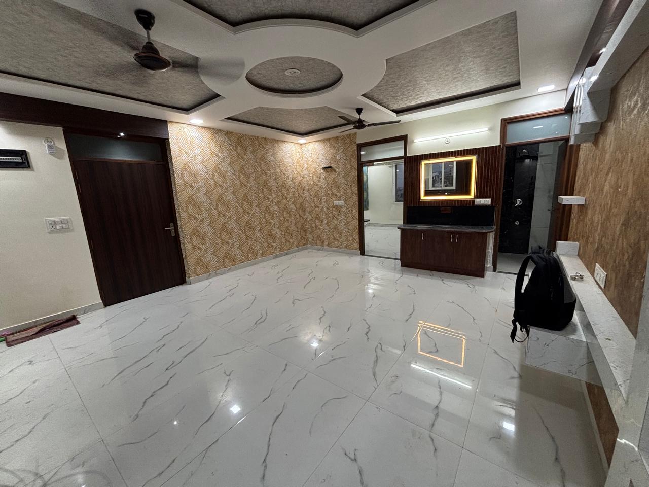 3 BHK + Pooja Room,Servant Room,Study Room,Extra Room Builder Floor For Rent in Tejas Residency 