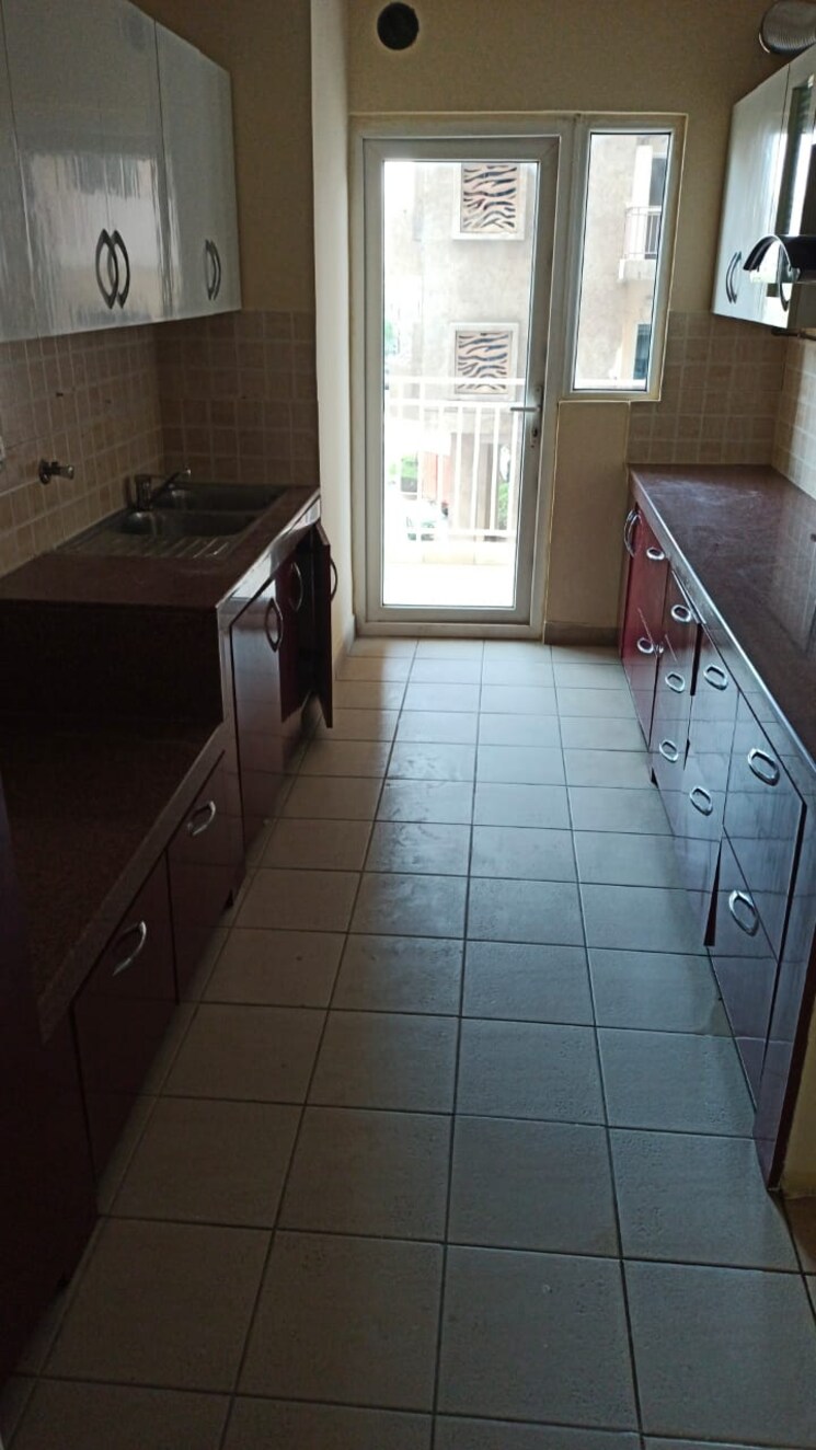 Kitchen, aims-golf-city 3 Bedroom 1350 Sq.Ft. Apartment In Sector 75 Noida 8683774