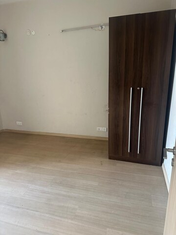 Room in 3 BHK Apartment at DLF New Town Heights I, Sector 90 – for Rent