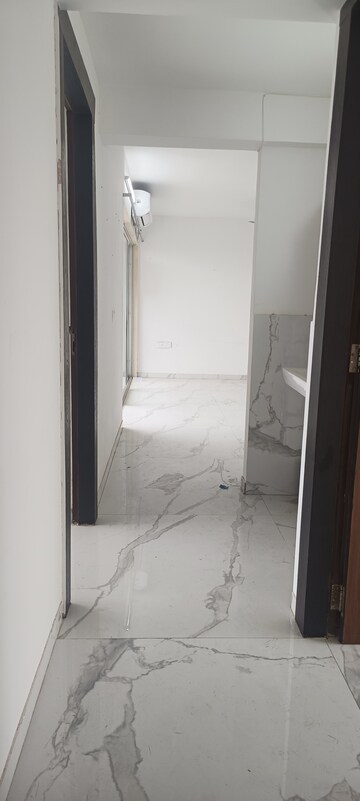 Bathroom in 3 BHK Apartment at NG Grand Plaza, Ghansoli – for Rent