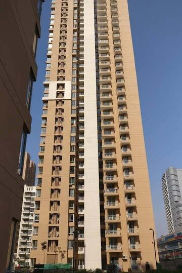 2 BHK Apartment For Rent in Pioneer Park Phase 1, Sector 61