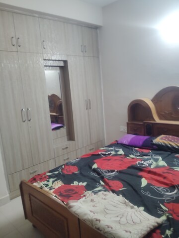 Bedroom in 2 BHK Apartment at Sector 115 – for Rent