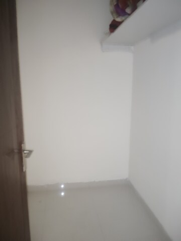 Room in 2 BHK Apartment at Sector 115 – for Rent
