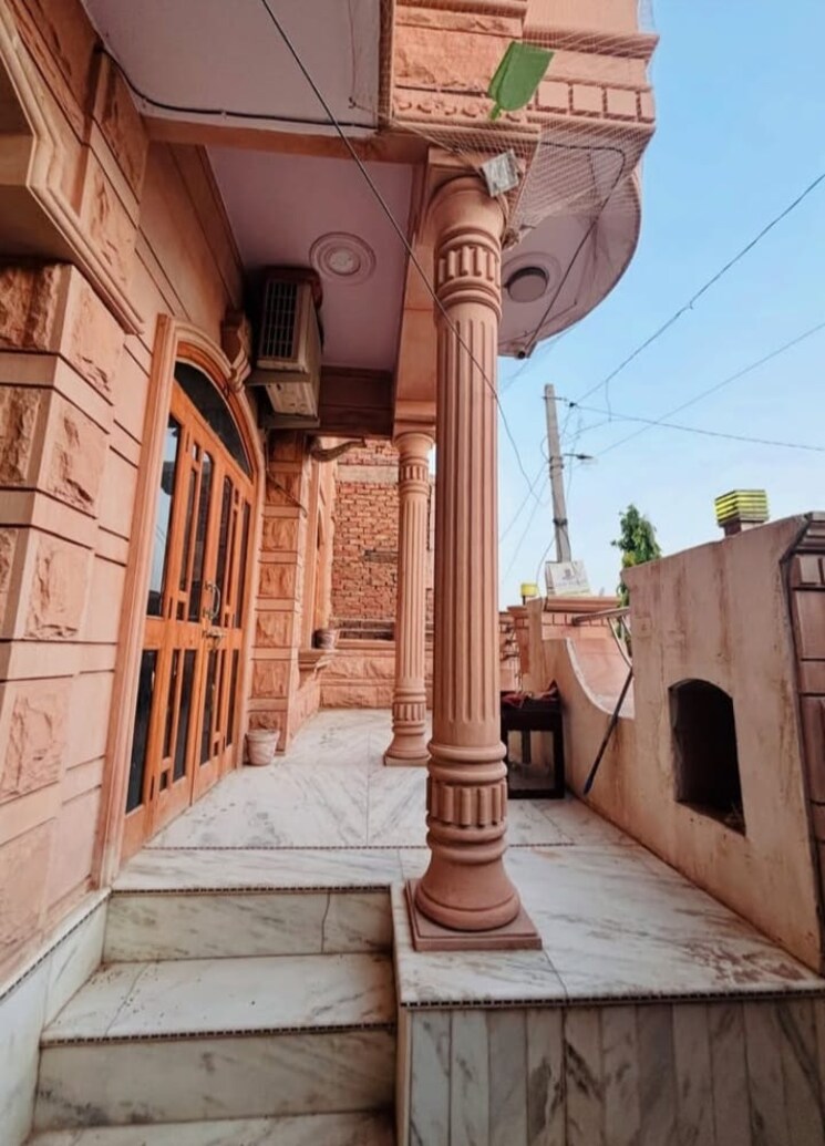 undefined, sector 30 3 Bedroom 2250 Sq.Ft. Builder Floor In Sector 30 Faridabad 8683853