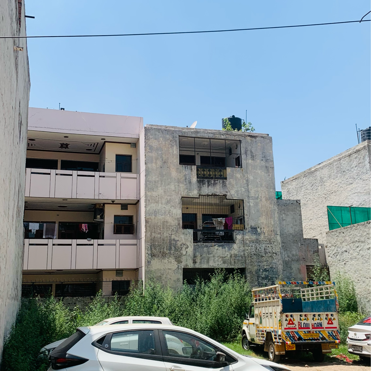 Plot For Sale in Gee Associates 