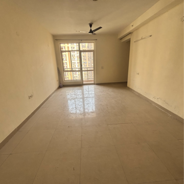 2 BHK Apartment For Sale in Jaypee Greens Wish Town Klassic, Sector 134