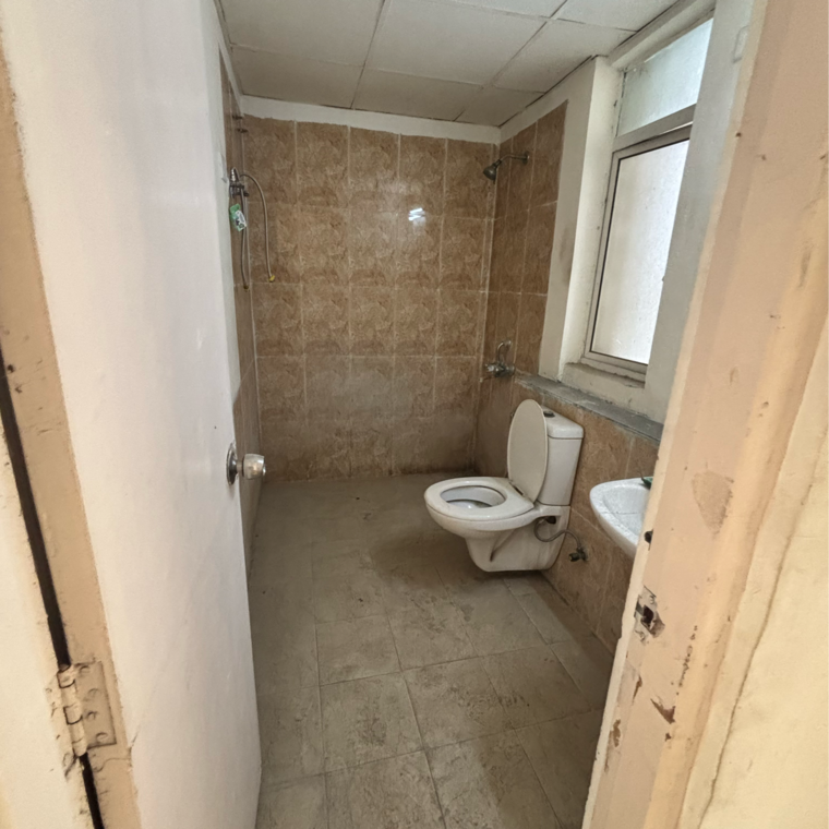 Bathroom, jaypee-greens-wish-town-klassic 2 Bedroom 751 Sq.Ft. Apartment In Sector 134 Noida 8683894