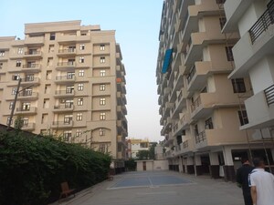 3 BHK Apartment For Sale in Shree Balaji Towers, Faizabad Road