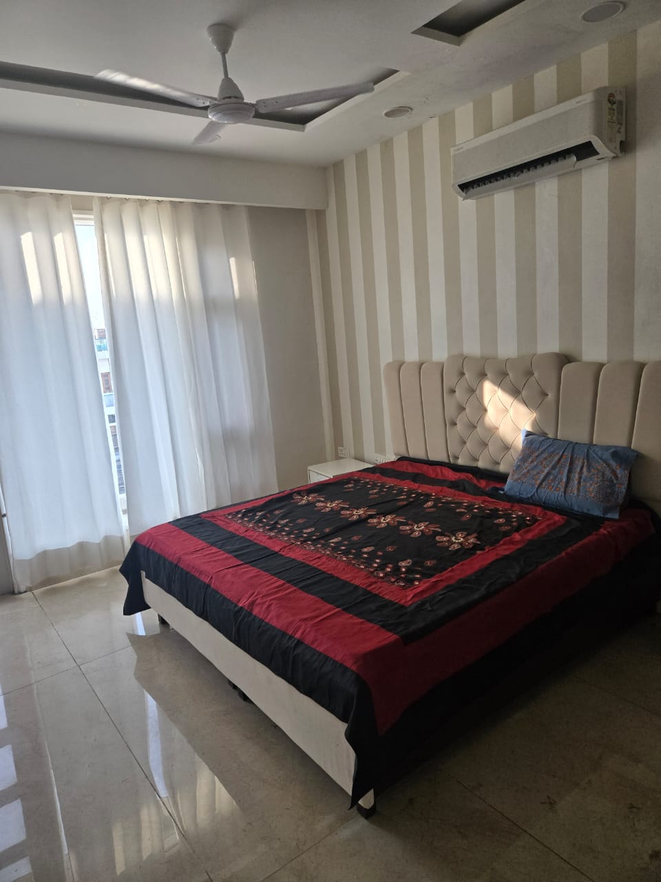 3 BHK Builder Floor For Rent in Aerocity