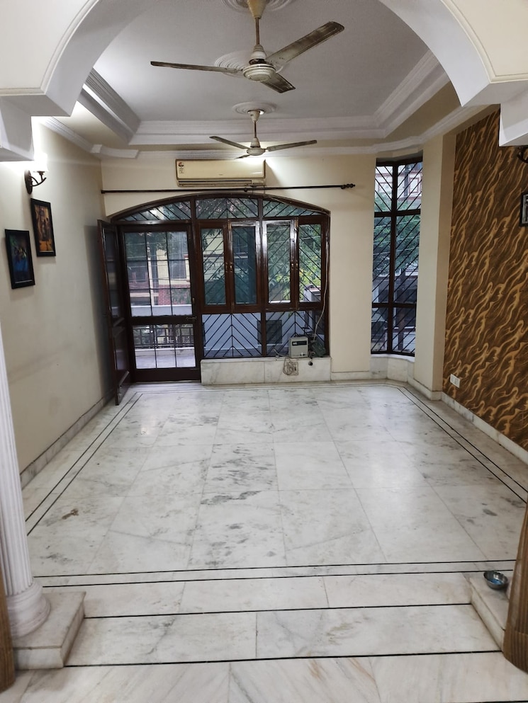 Bedroom, rwa-apartments-sector-50 3.5 Bedroom 2200 Sq.Ft. Independent House In Sector 50 Noida 8683964