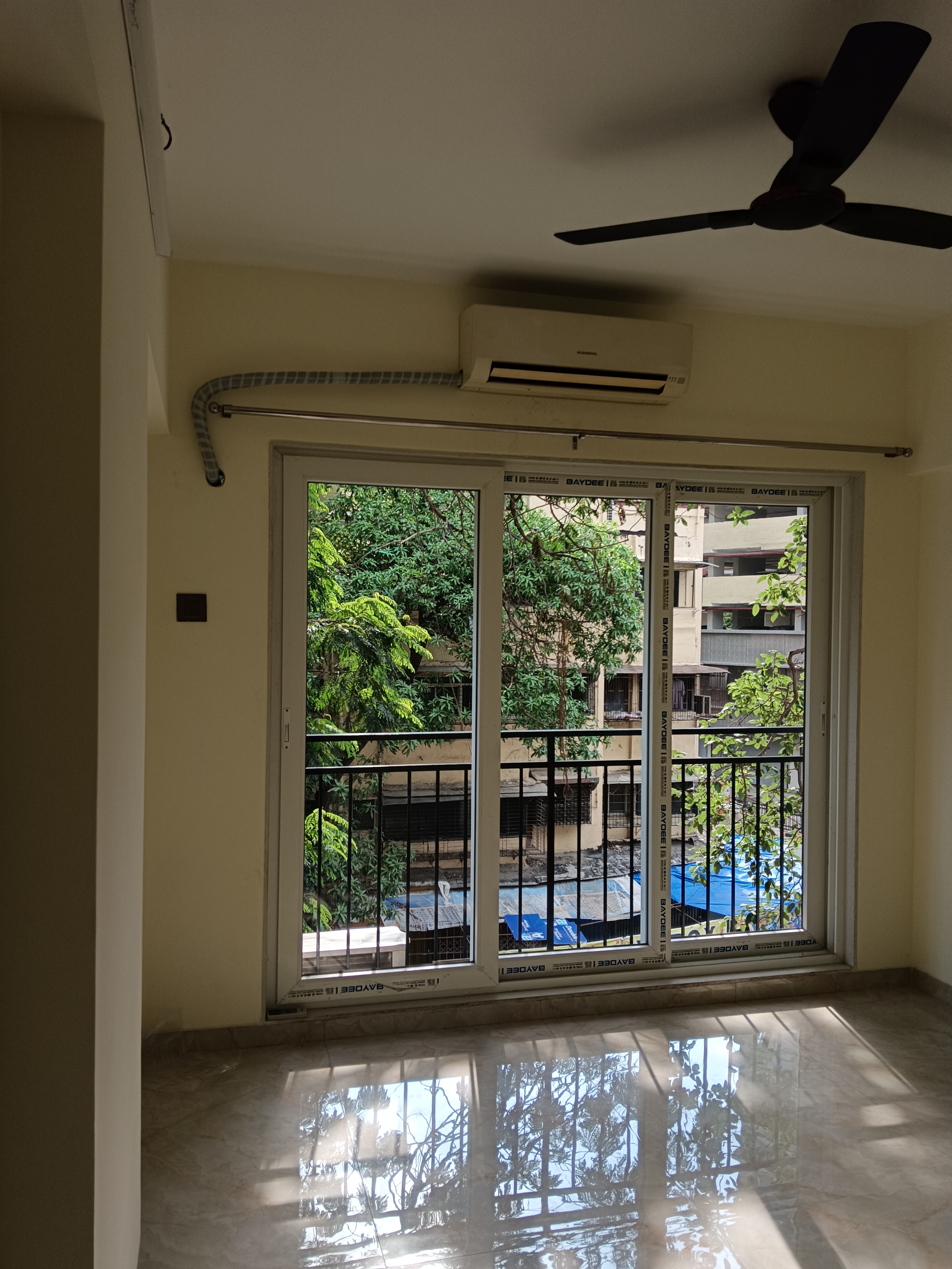1 BHK Apartment For Rent in Aditya Aryan Malad