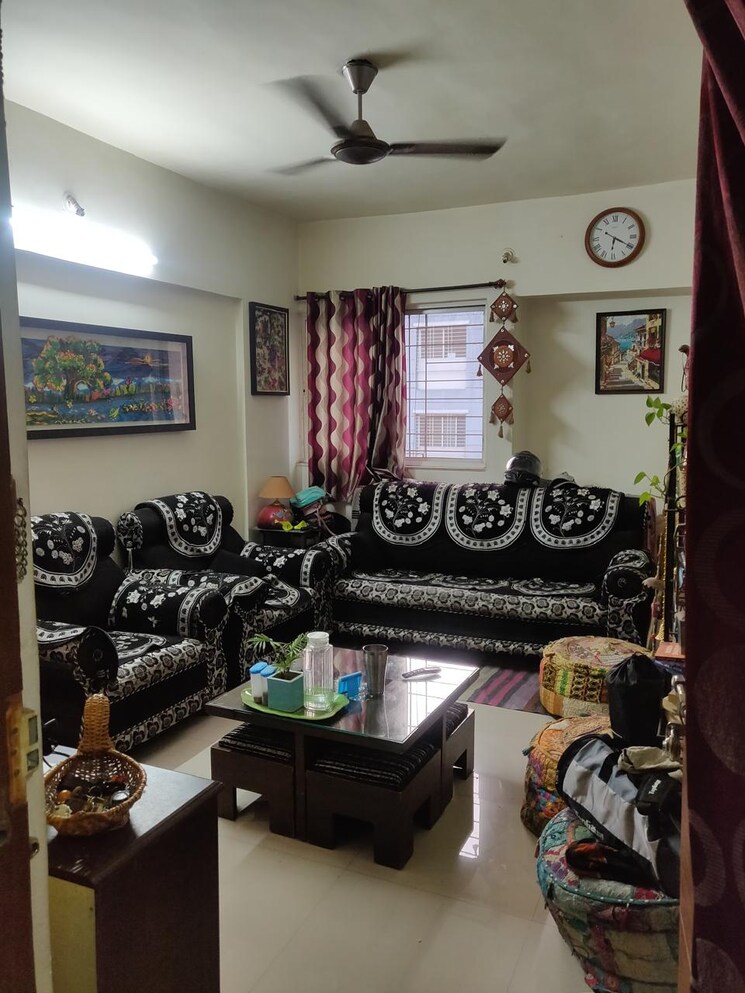 Living Room, tyagi-windwards 2 Bedroom 1050 Sq.Ft. Apartment In Wakad Pune 8683985