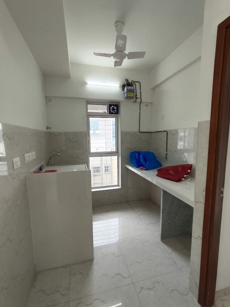 Kitchen, jp-eminence 1 Bedroom 393 Sq.Ft. Apartment In Andheri West Mumbai 8684022