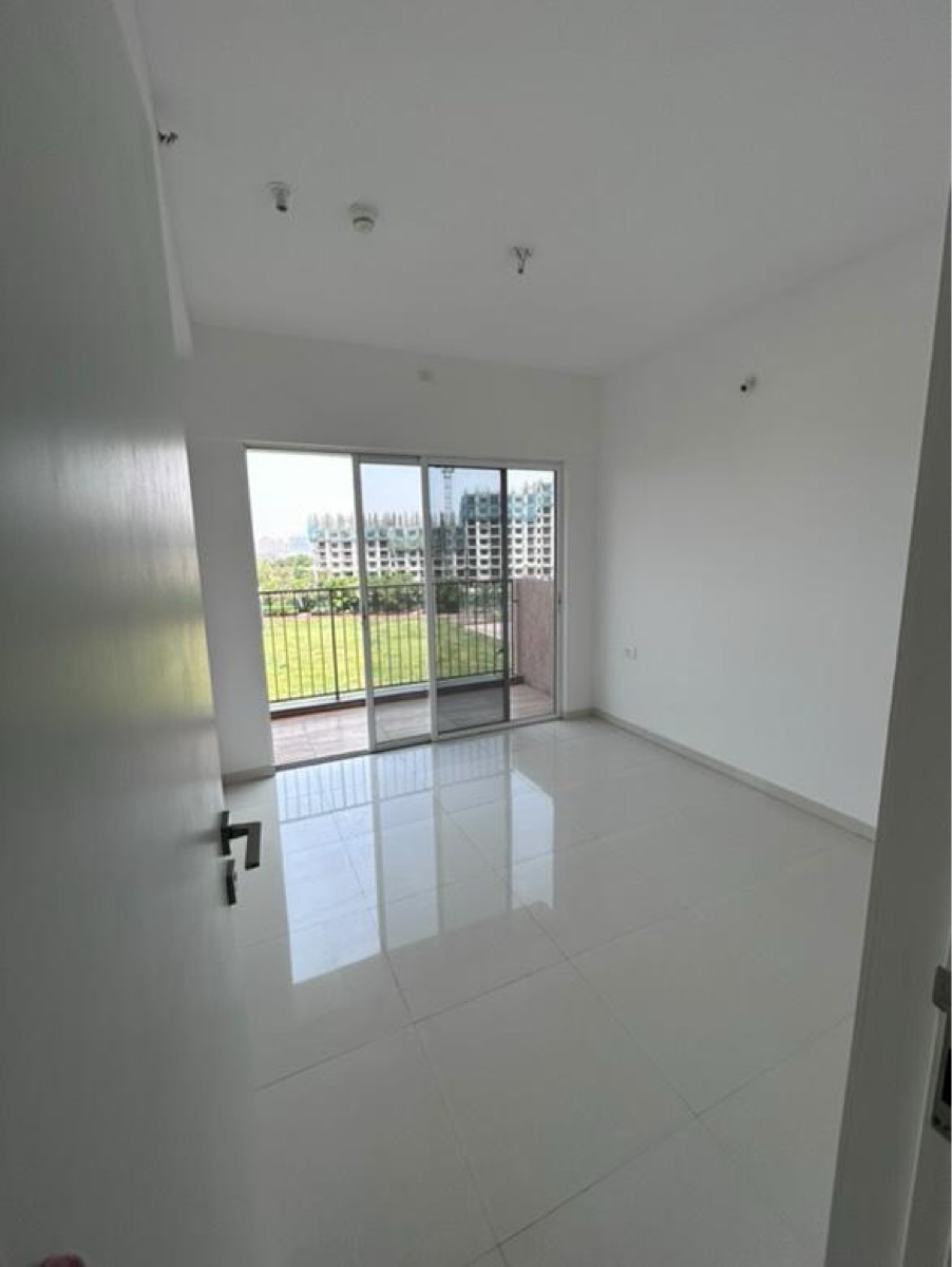 2 BHK Apartment For Rent in Godrej Boulevard