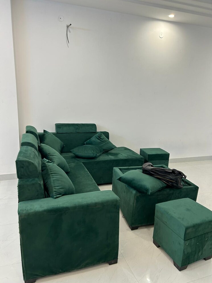 Living Room, saket 4 Bedroom 1800 Sq.Ft. Builder Floor In Saket Delhi 8684072