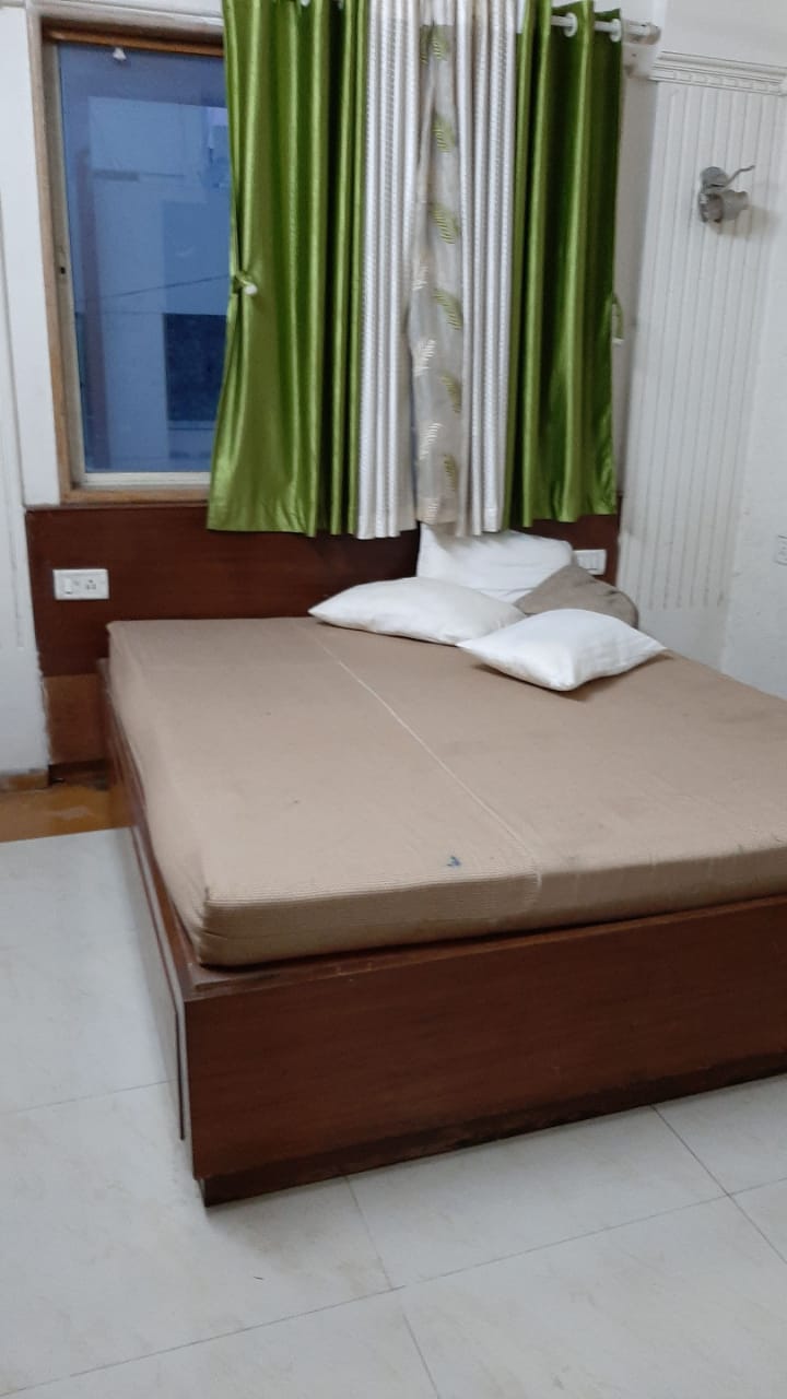 1 BHK 850 Sq.Ft. Apartment in Sakore Nagar CHS