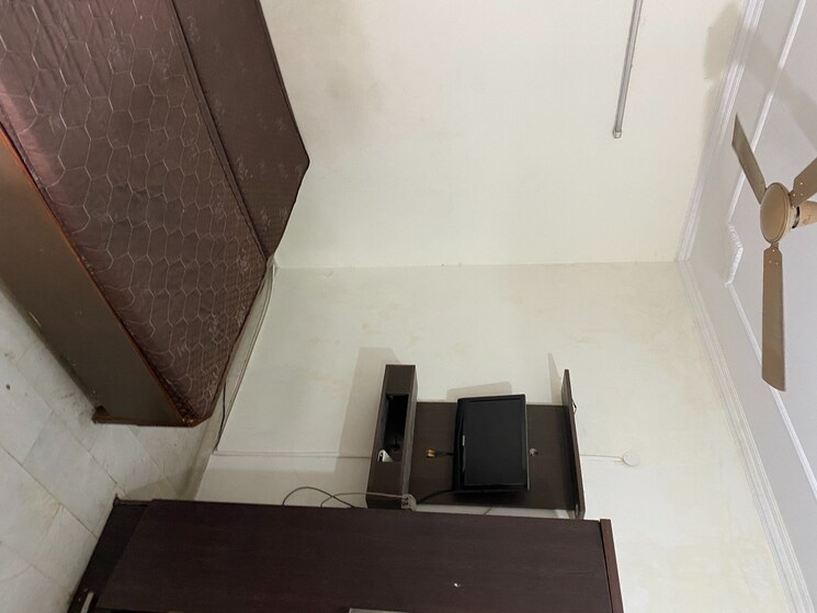 undefined, tagore garden 2 Bedroom 160 Sq.Yd. Builder Floor In Tagore Garden Delhi 8684073