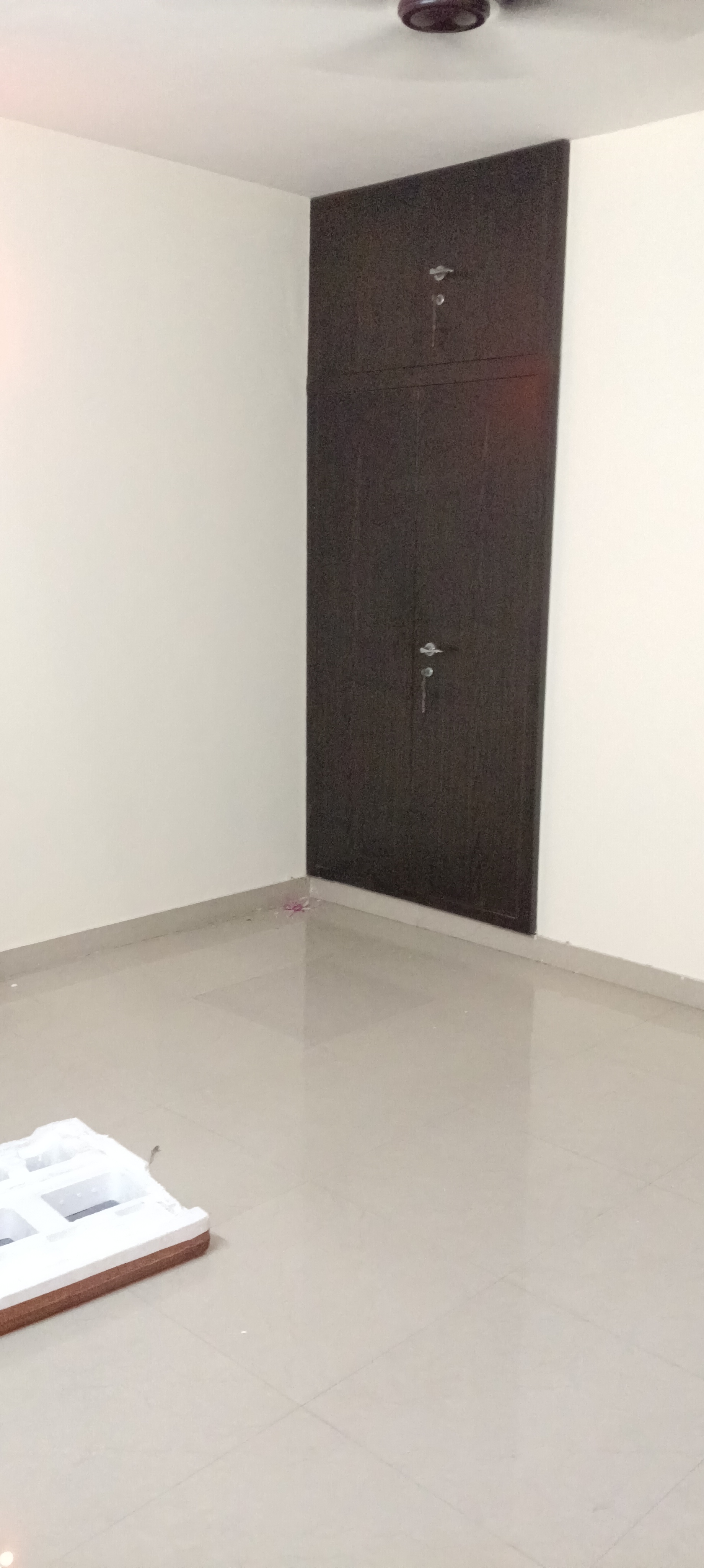 5 BHK + Extra Room 112 Sq.Mt. Villa in RWA Apartments Sector 26