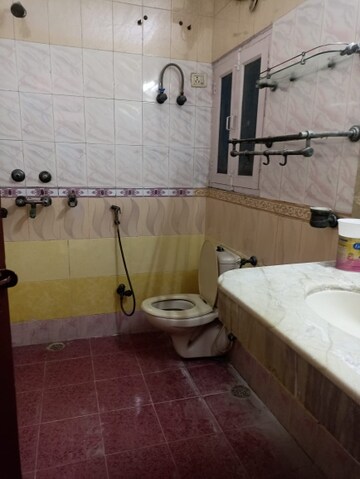 Bathroom in 2 BHK Independent House at RWA Apartments Sector 41, Sector 41 – for Rent