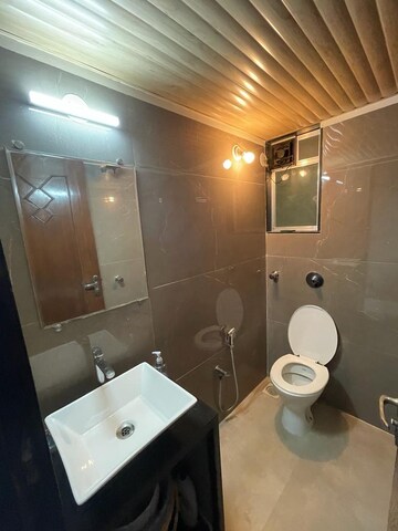 Bathroom in 4 BHK Independent House at Om Nivas, Vashi Sector 12 – for Rent