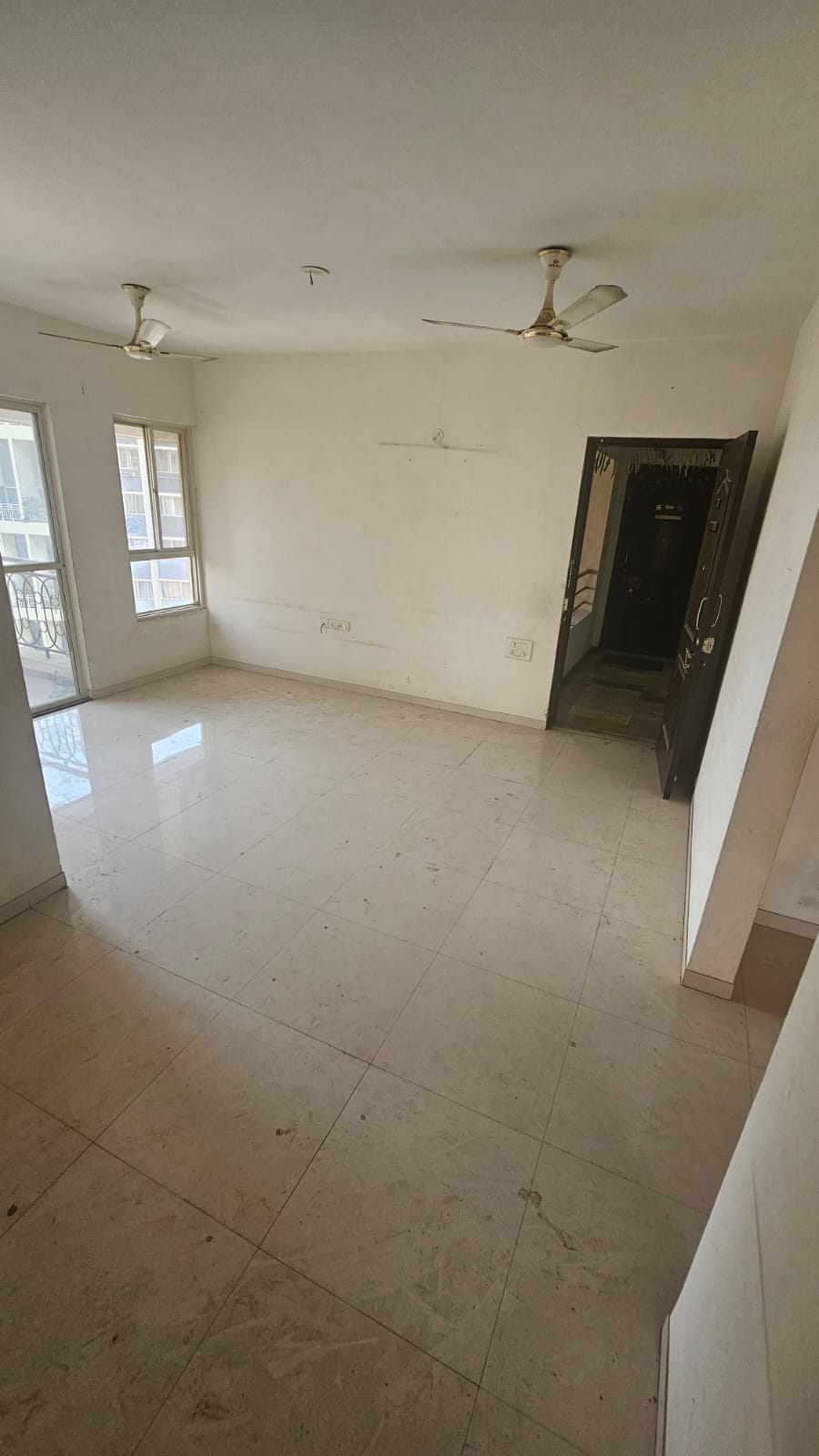 3 BHK + Extra Room 1383 Sq.Ft. Apartment in Mantra Mayfair Residences