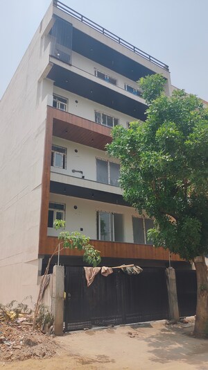 3 BHK Builder Floor – Exterior View View at BPTP Park Central, Sector 85 - for Sale