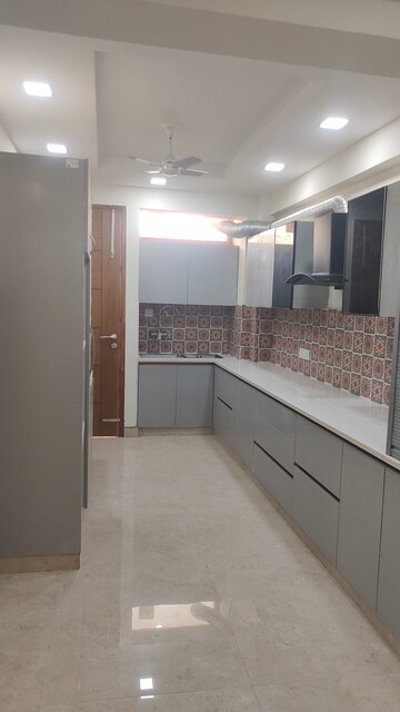 Kitchen in 3 BHK Builder Floor at BPTP Park Central, Sector 85 – for Sale
