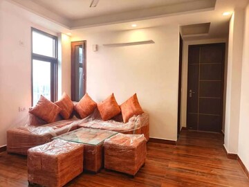 2 BHK Builder Floor For Rent in Saket