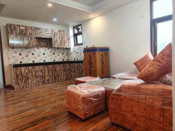 Living Room in 2 BHK Builder Floor at Saket – for Rent