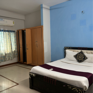 6+ BHK Independent House For Sale in Madhapur