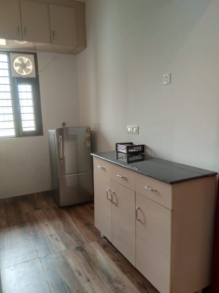 Kitchen, hig-flats 2.5 Bedroom 1200 Sq.Ft. Independent House In Sector 99 Noida 8684247