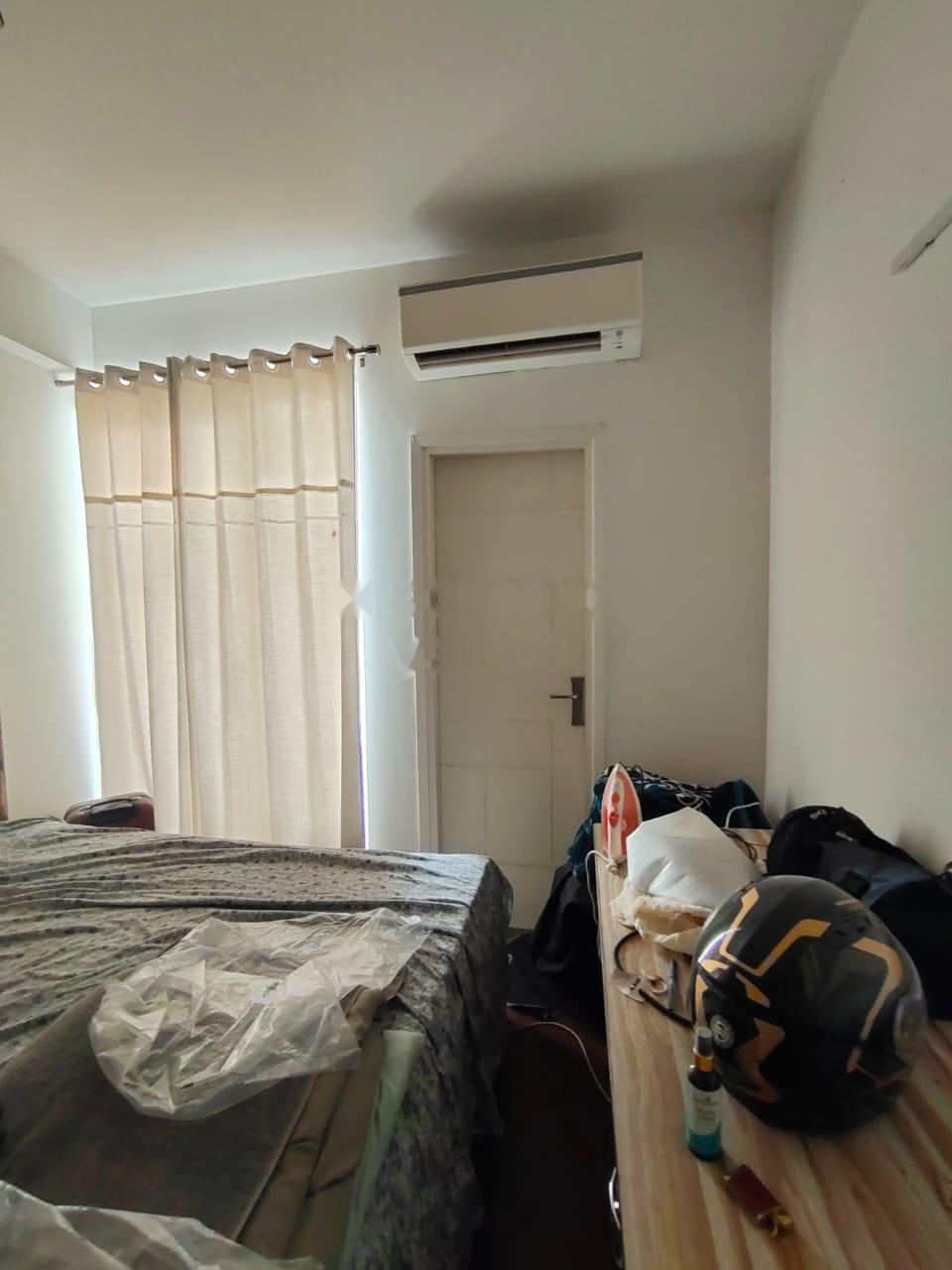 3 BHK + Servant Room Apartment For Rent in Emaar Palm Hills