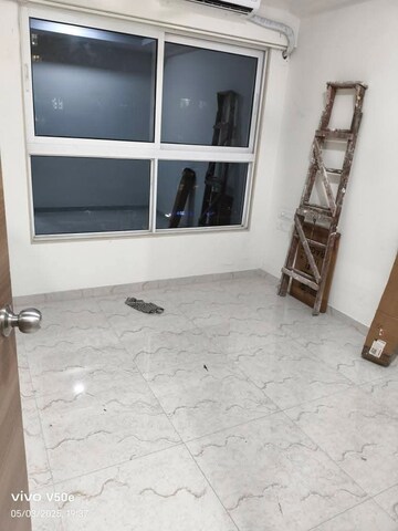 Furnished Amenities in 2 BHK Apartment at JP Eminence, Andheri West – for Rent