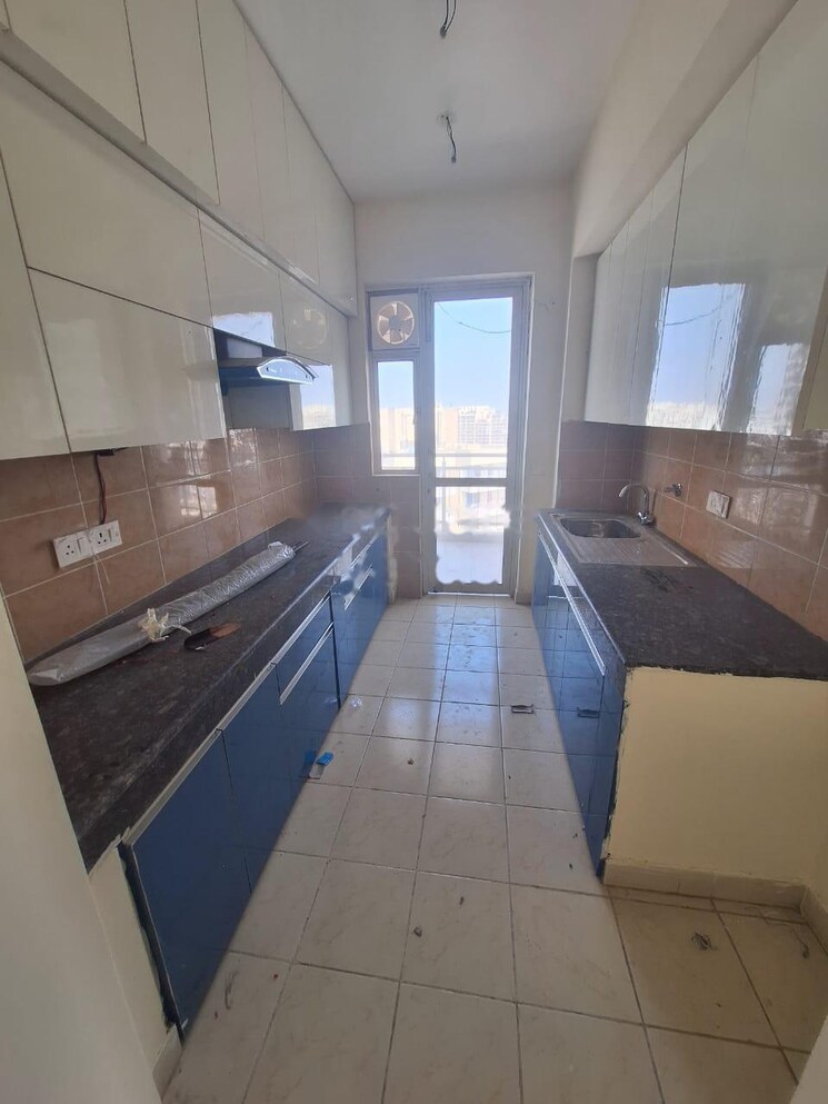Kitchen, ild-grand 3 Bedroom 1975 Sq.Ft. Apartment In Sector 37c Gurgaon 8684273