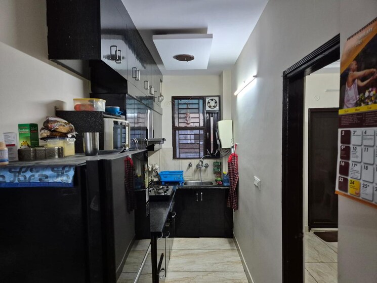  Parking, umang-winter-hills-dwarka-mor 3 Bedroom 830 Sq.Ft. Builder Floor In Dwarka Mor Delhi 8684328