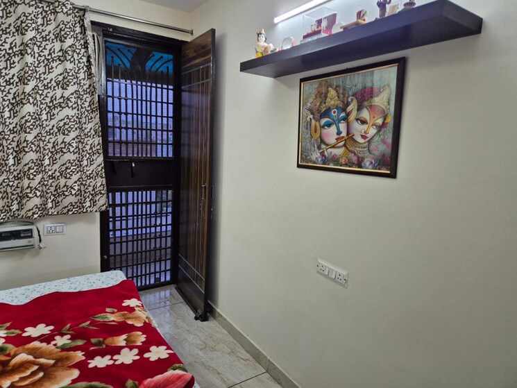 Bedroom, umang-winter-hills-dwarka-mor 3 Bedroom 830 Sq.Ft. Builder Floor In Dwarka Mor Delhi 8684328