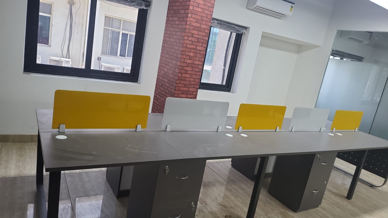 Office Space For Rent in Manish