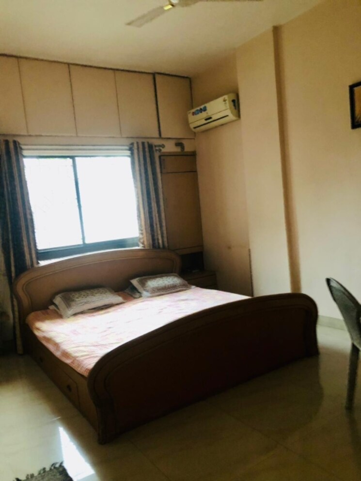 Master Bedroom, model colony 3 Bedroom 1800 Sq.Ft. Apartment In Model Colony Pune 8684315