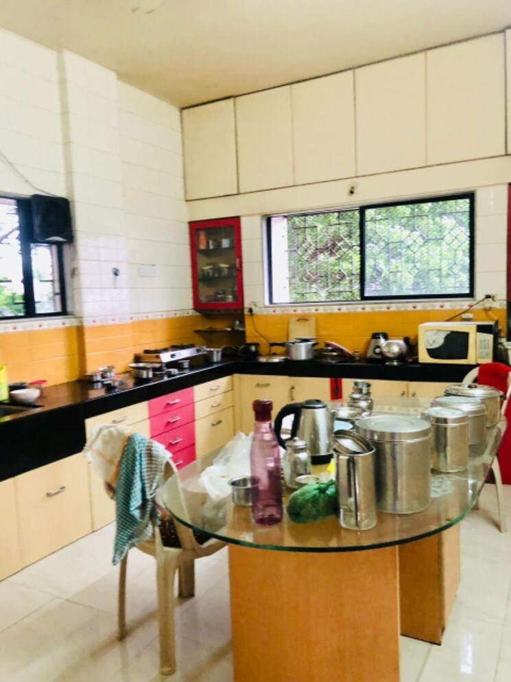 Kitchen, model colony 3 Bedroom 1800 Sq.Ft. Apartment In Model Colony Pune 8684315