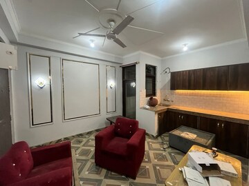 1 BHK Builder Floor For Rent in Saket