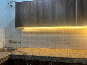 Furnished Amenities in 1 BHK Builder Floor at Saket – for Rent