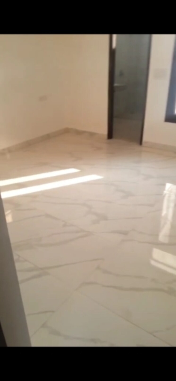 Room, rwa-apartments 3 Bedroom 300 Sq.Mt. Independent House In Sector 31 Noida 8684356