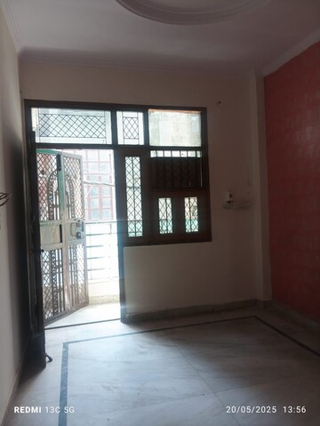 2 BHK Builder Floor For Sale in Rohini Sector 25