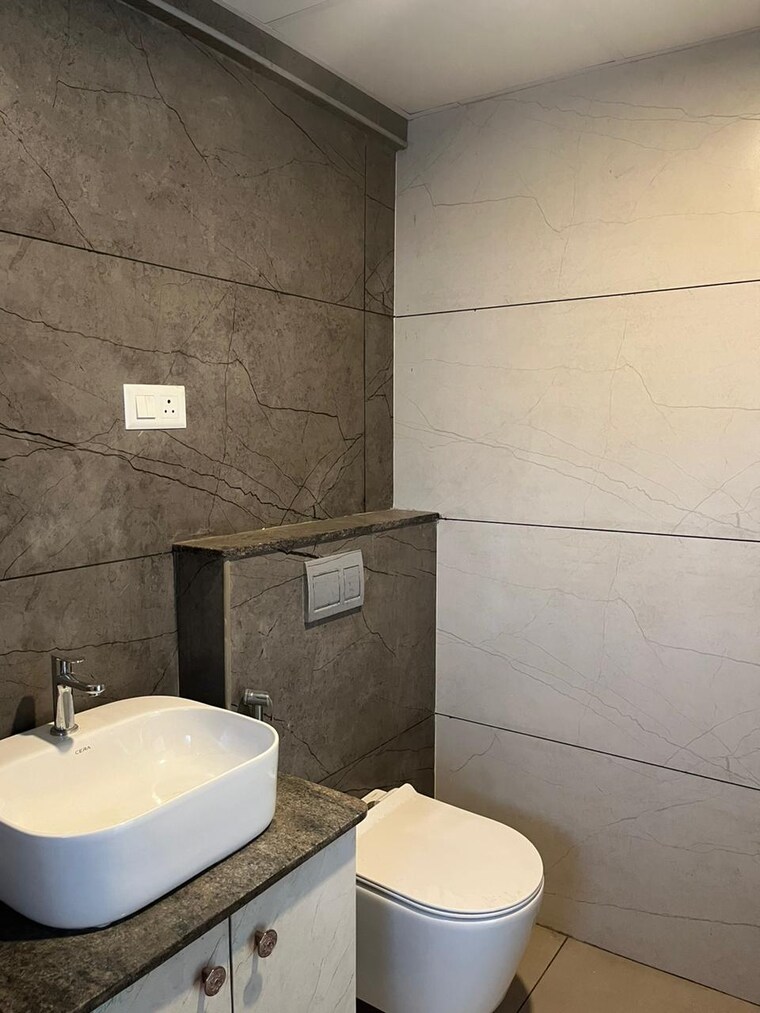 Bathroom, jacobson-serene-gardens 2 Bedroom 1262 Sq.Ft. Apartment In Hennur Road Bangalore 8684360